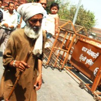 cane man in Dheli